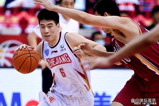 包含里程碑夜！浙江稠州临场应变，意甲加时末段刷纪录，更衣室稳定，赛程密集仍需轮换的词条-九游网页版