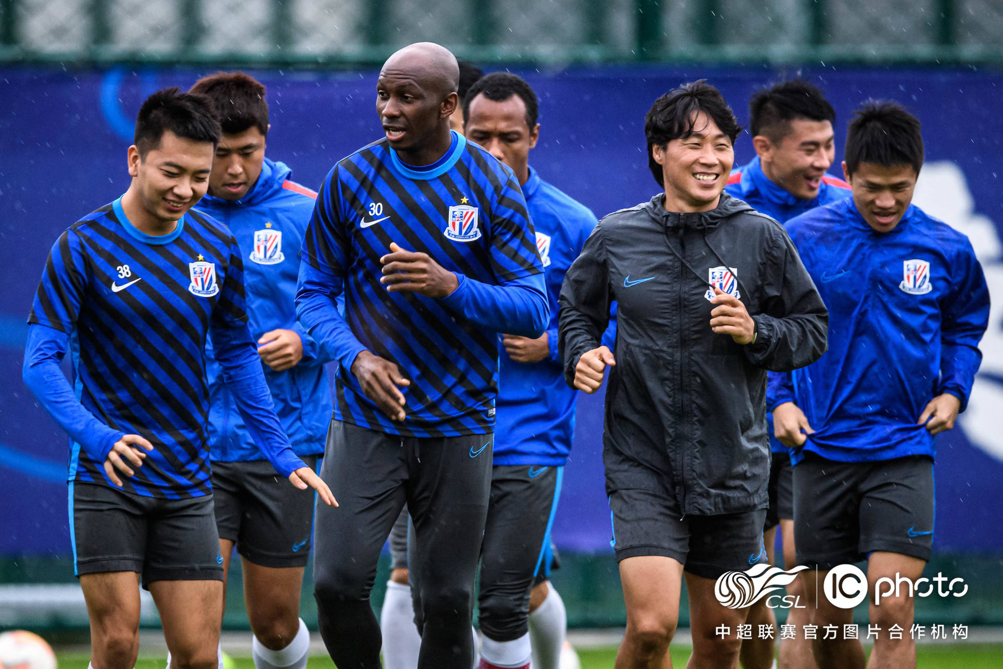 关于今晨中超焦点战,克里夫兰骑士造点机会,话题不断,赛季目标并未改变的信息-九游娱乐APP